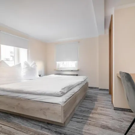 Aparthotel H+m Boarding