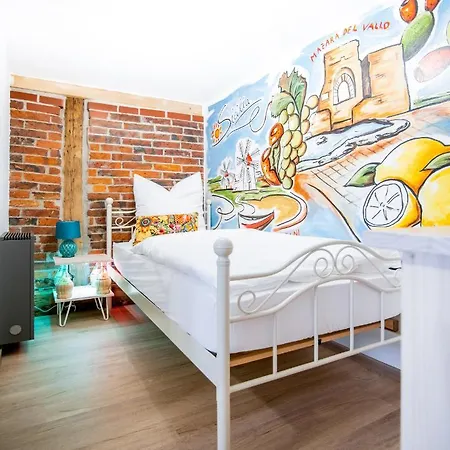 Aparthotel H+m Boarding 3*