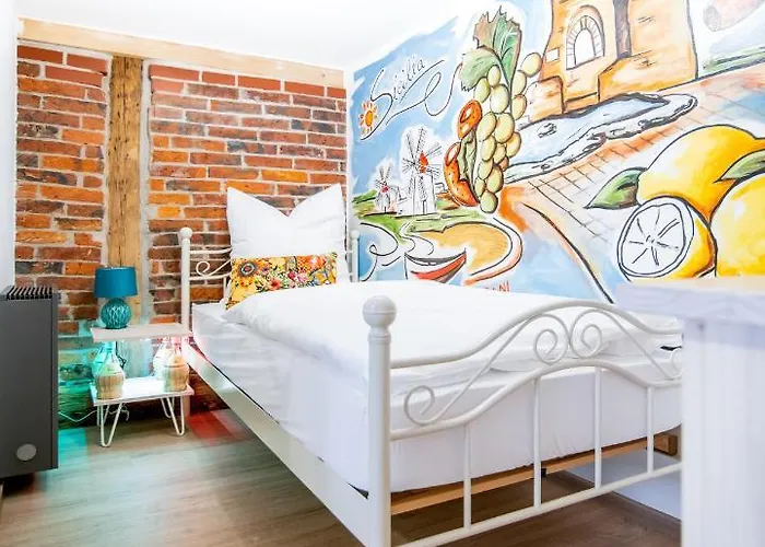 Aparthotel H+m Boarding 3*